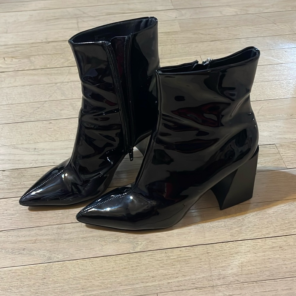 Steve Madden ankle booties